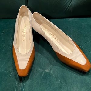 Gorgeous Italian Spectator Pumps by Silvia Florentina